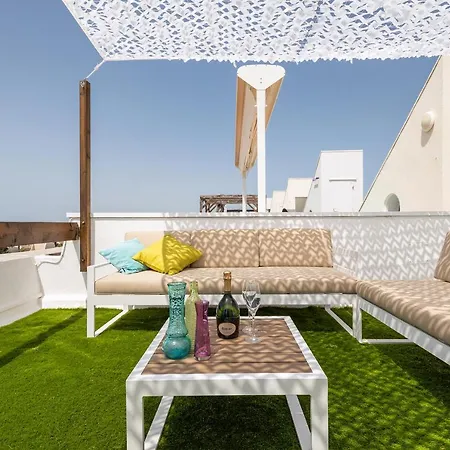 Happy Coral Port Nature