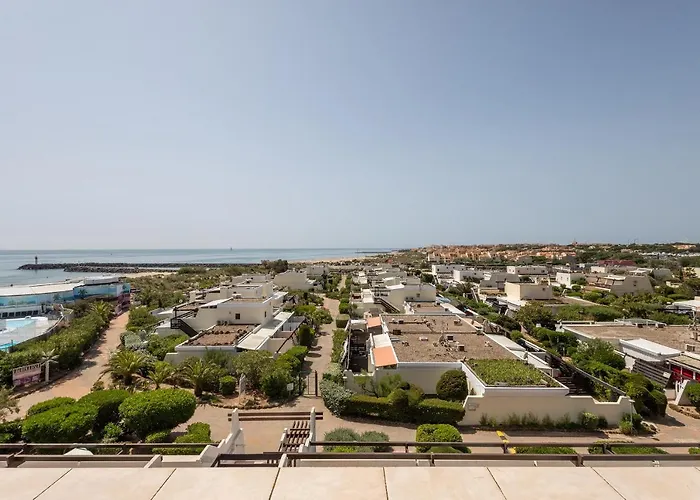 Happy Coral Port Nature *