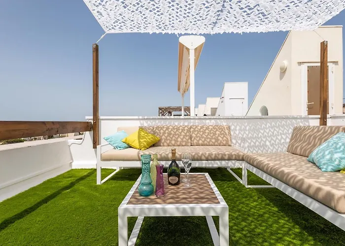 Happy Coral Port Nature