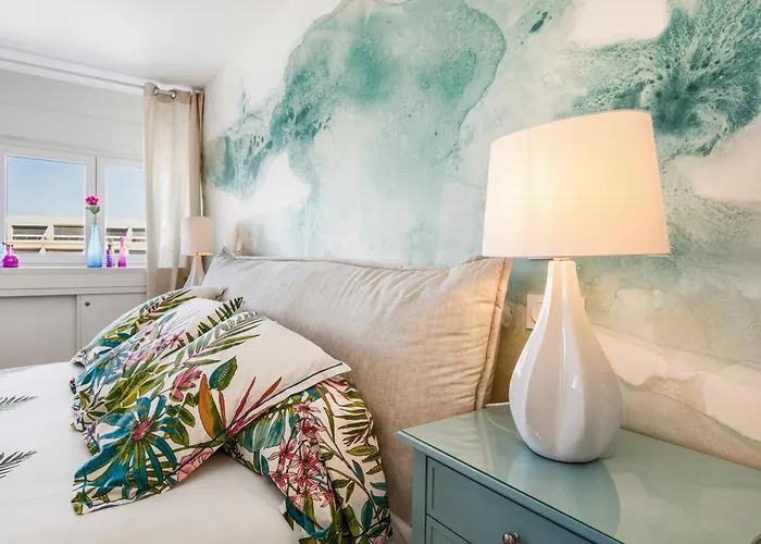 Happy Coral Port Nature *